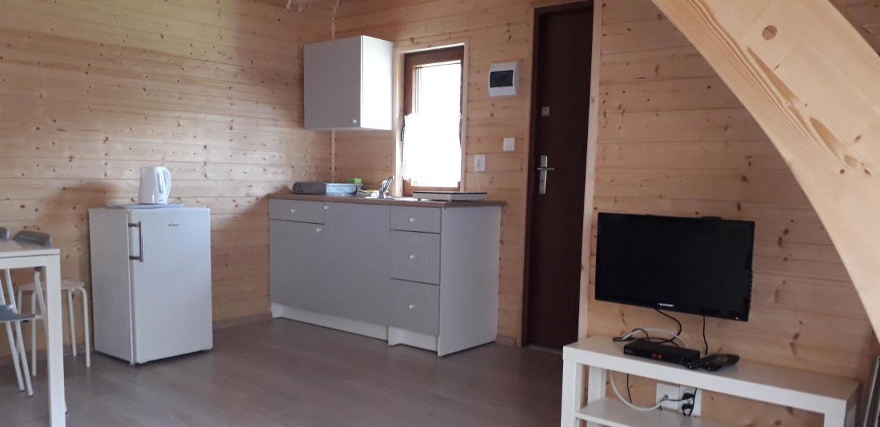 Agroturystyka I Domki Zacisze Jaroslawiec Ngoại thất bức ảnh